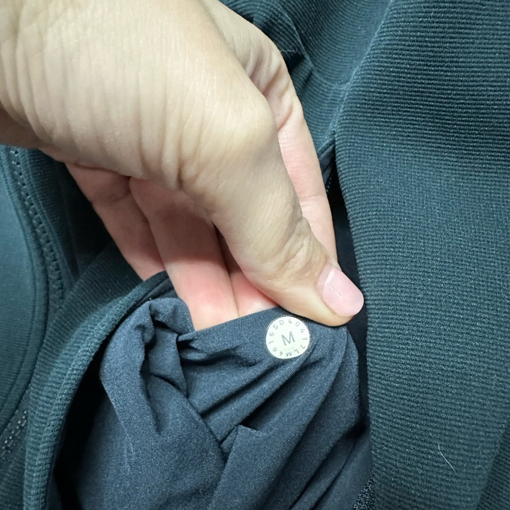 Lululemon Sojourn Track Jacket Zip Performance Stretch M Nocturnal Teal - Picture 3 of 5
